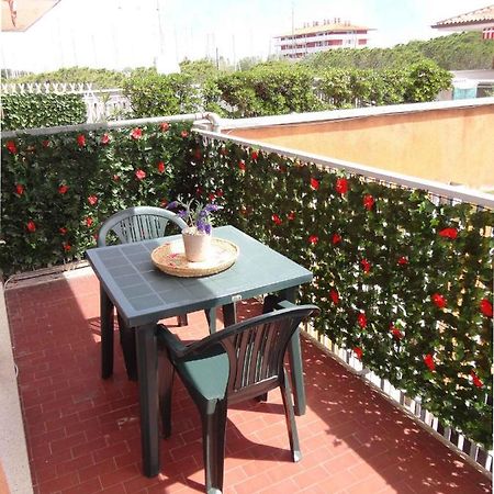 Apartments Porto Santa Margherita 40282 Екстериор снимка