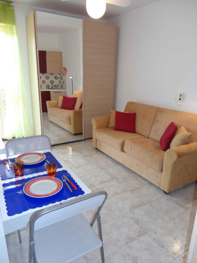 Apartments Porto Santa Margherita 40282 Екстериор снимка